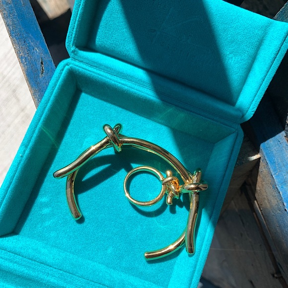 Cuff bracelet and ring set - Picture 2 of 3